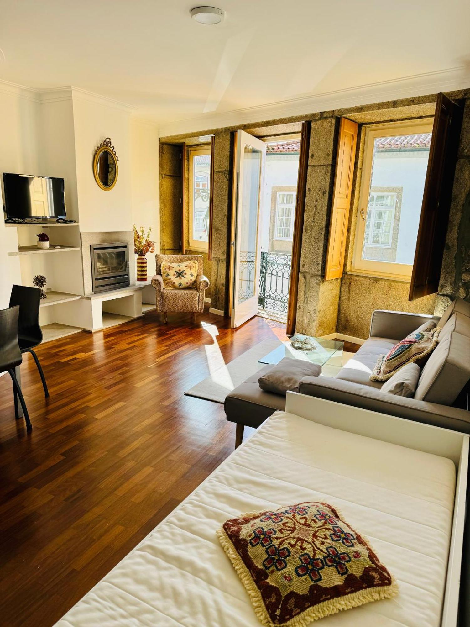 Altamira Rooms And Studio 维亚纳堡 外观 照片